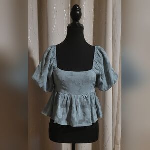 NWT Francesca's Audrey Parks Blue Floral Puff Sleeve Peplum Top - XS